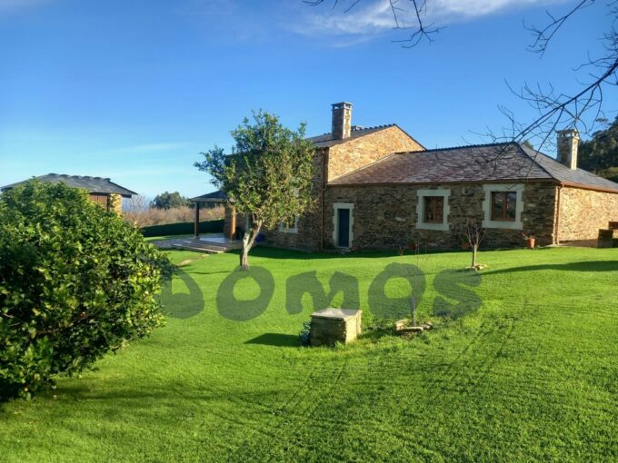 Casa en venta o chalet en Barreiros en la costa de Lugo