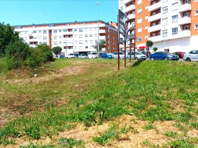 Venta suelo urbano en Av. Coruña en Lugo